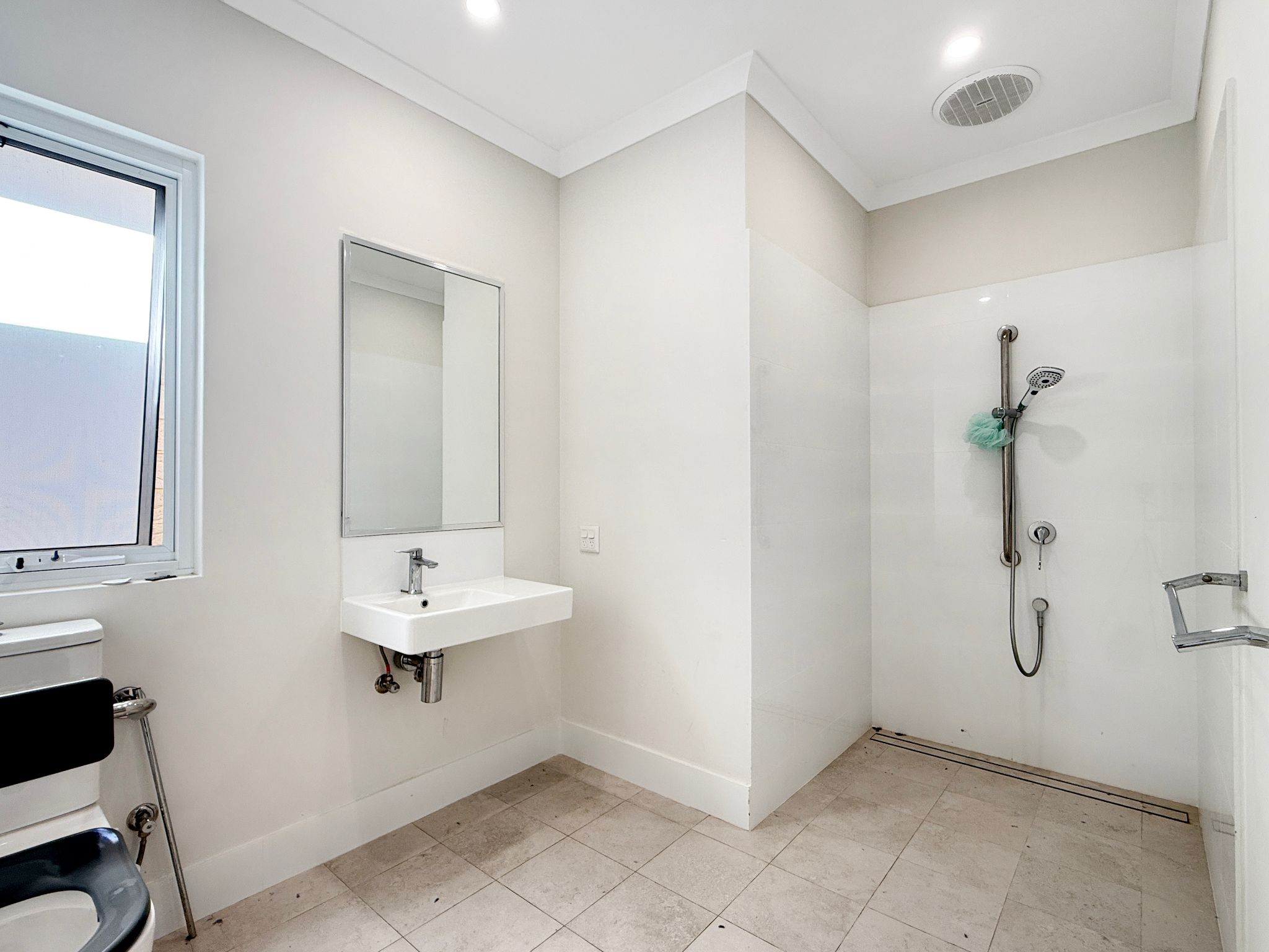 Quiet cul de-sac — Home image 7