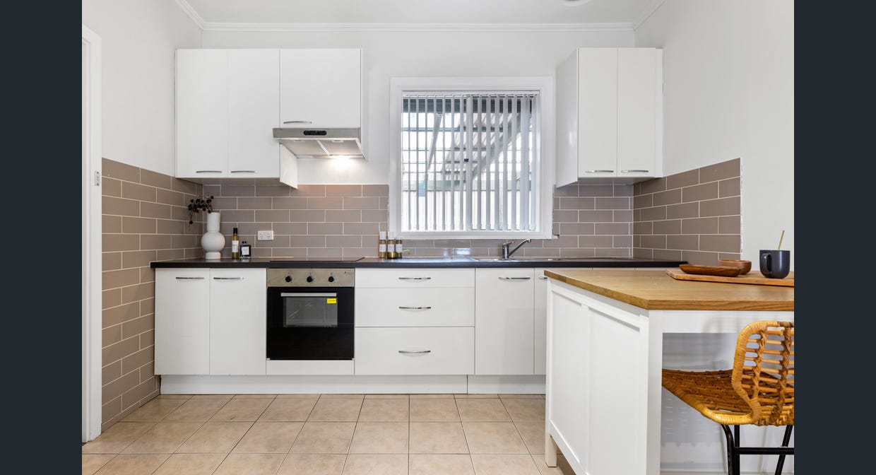 Beautiful SIL Available Now in Elizabeth Downs — Home image 3