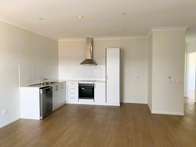 Bucasia, Mackay QLD - Robust Duplex ( 2 x Villas = 2 x Vacancies) — Home image 9