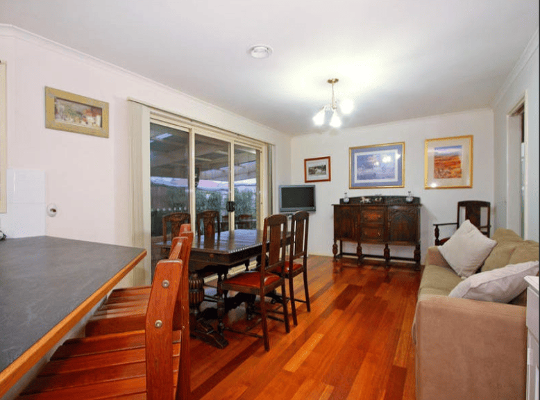 5 Bedroom Shared Home, Mornington — Home image 3