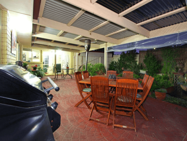 5 Bedroom Shared Home, Mornington — Home image 4