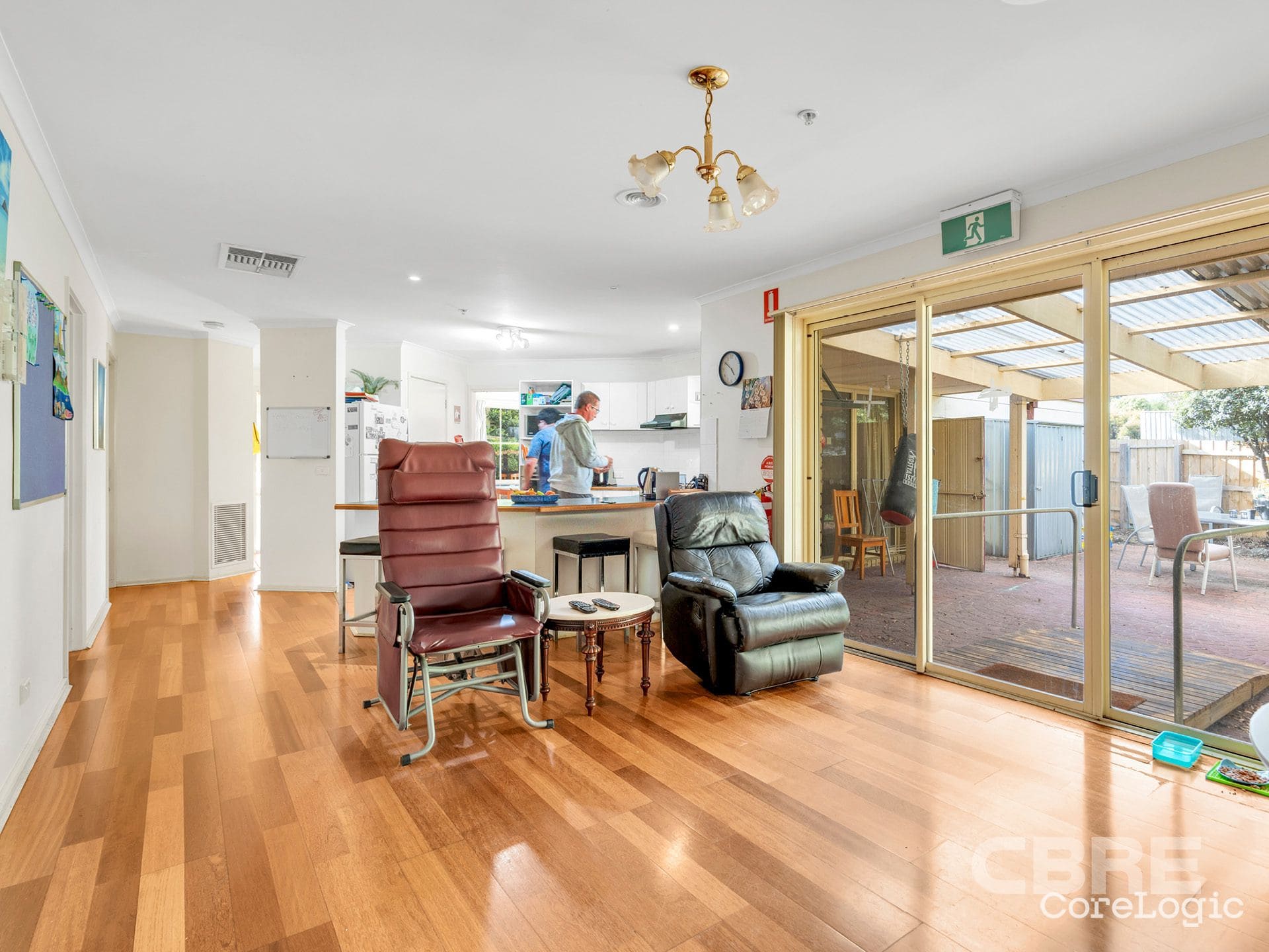 5 Bedroom Shared Home, Mornington — Home image 7