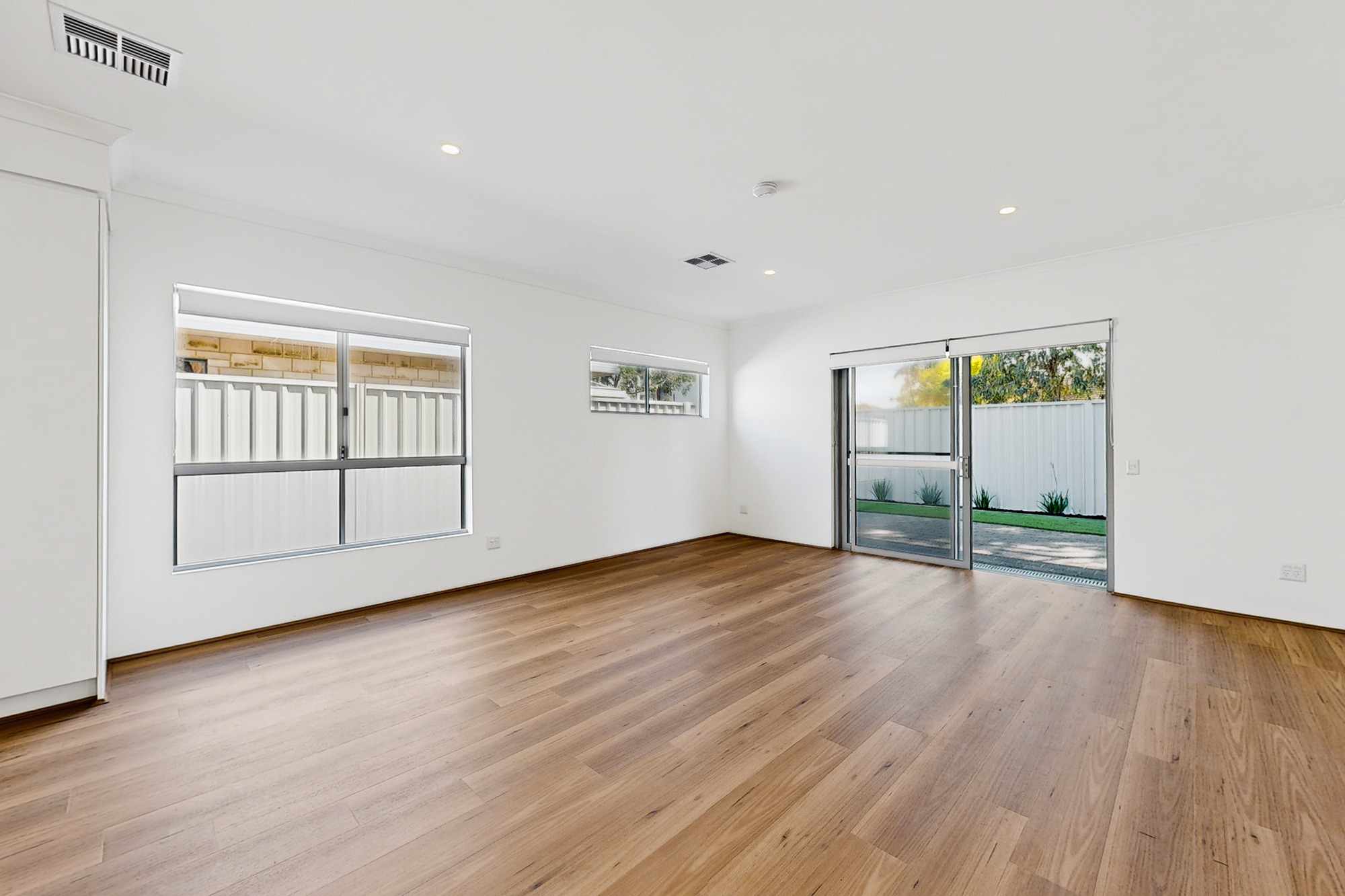 27A Osborne Place, Stirling, WA – IL — Home image 3