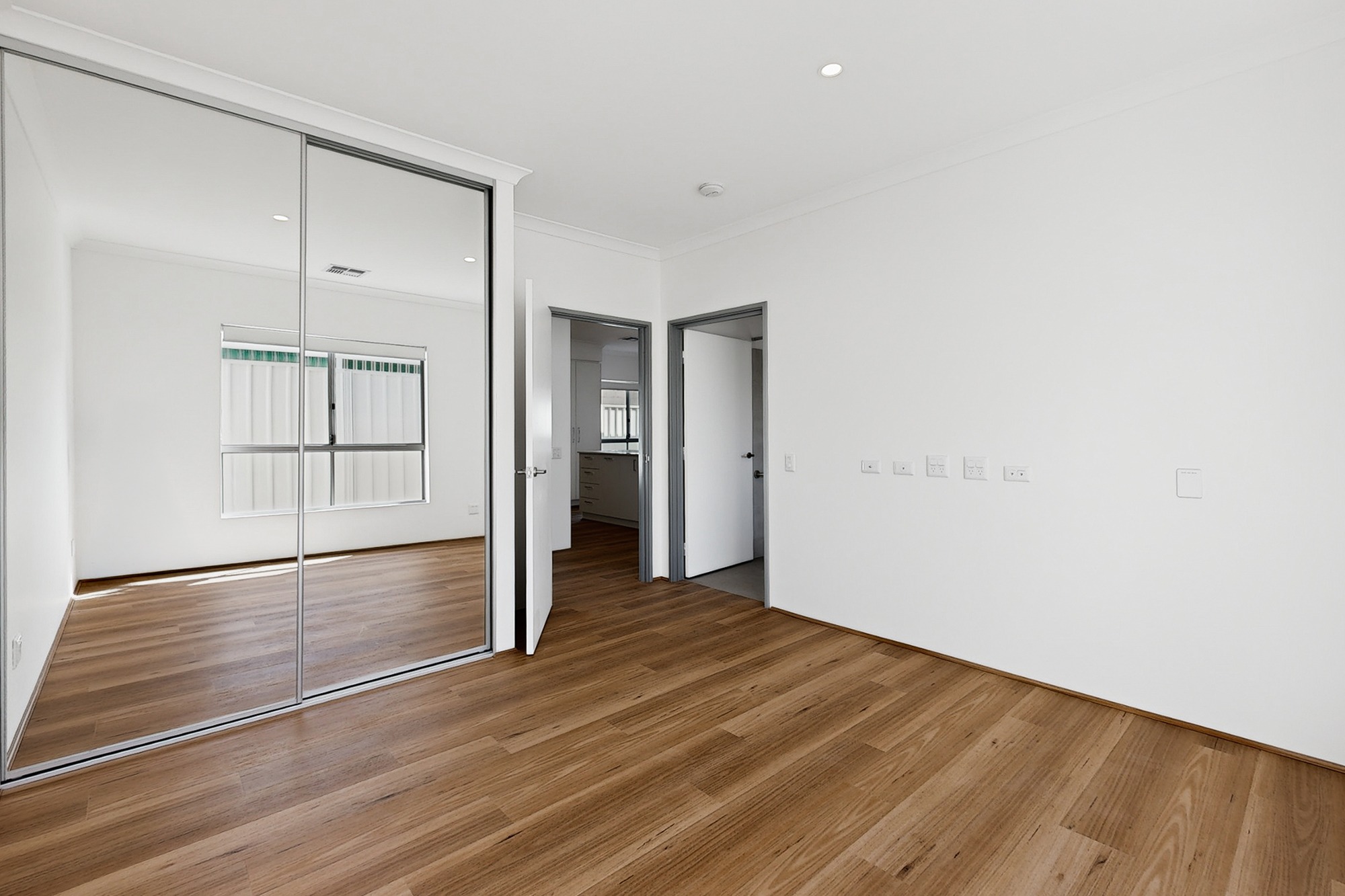 27A Osborne Place, Stirling, WA – IL — Home image 6