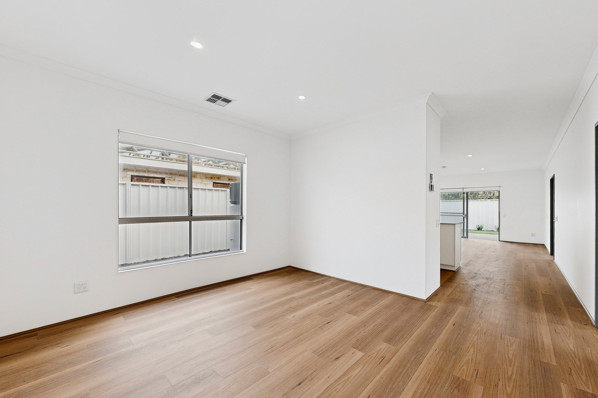 27A Osborne Place, Stirling, WA – IL — Home image 12
