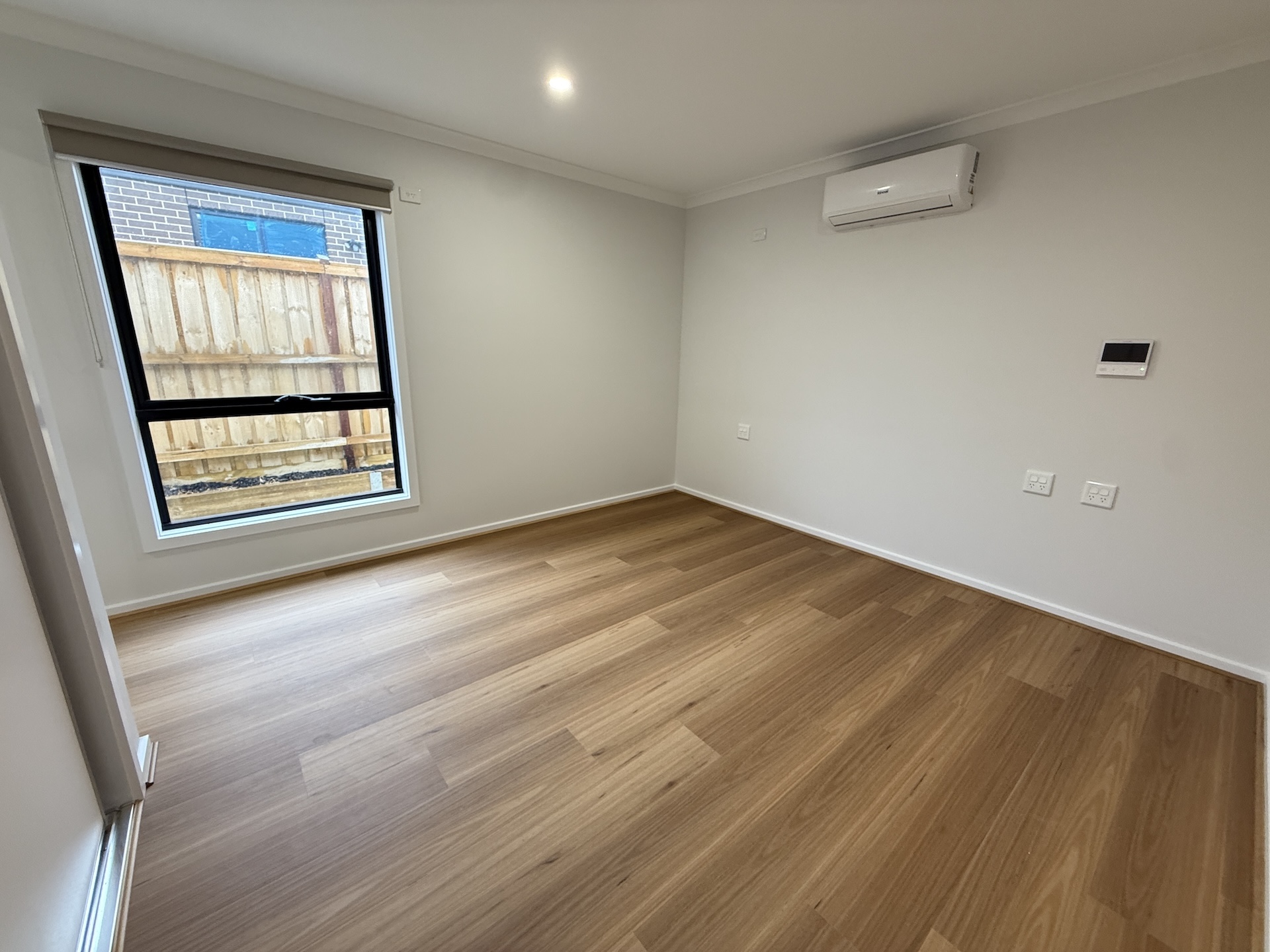 Live Effortlessly in Cranbourne East — A 10-Minute Living Circle HPS SDA Home — Home image 4