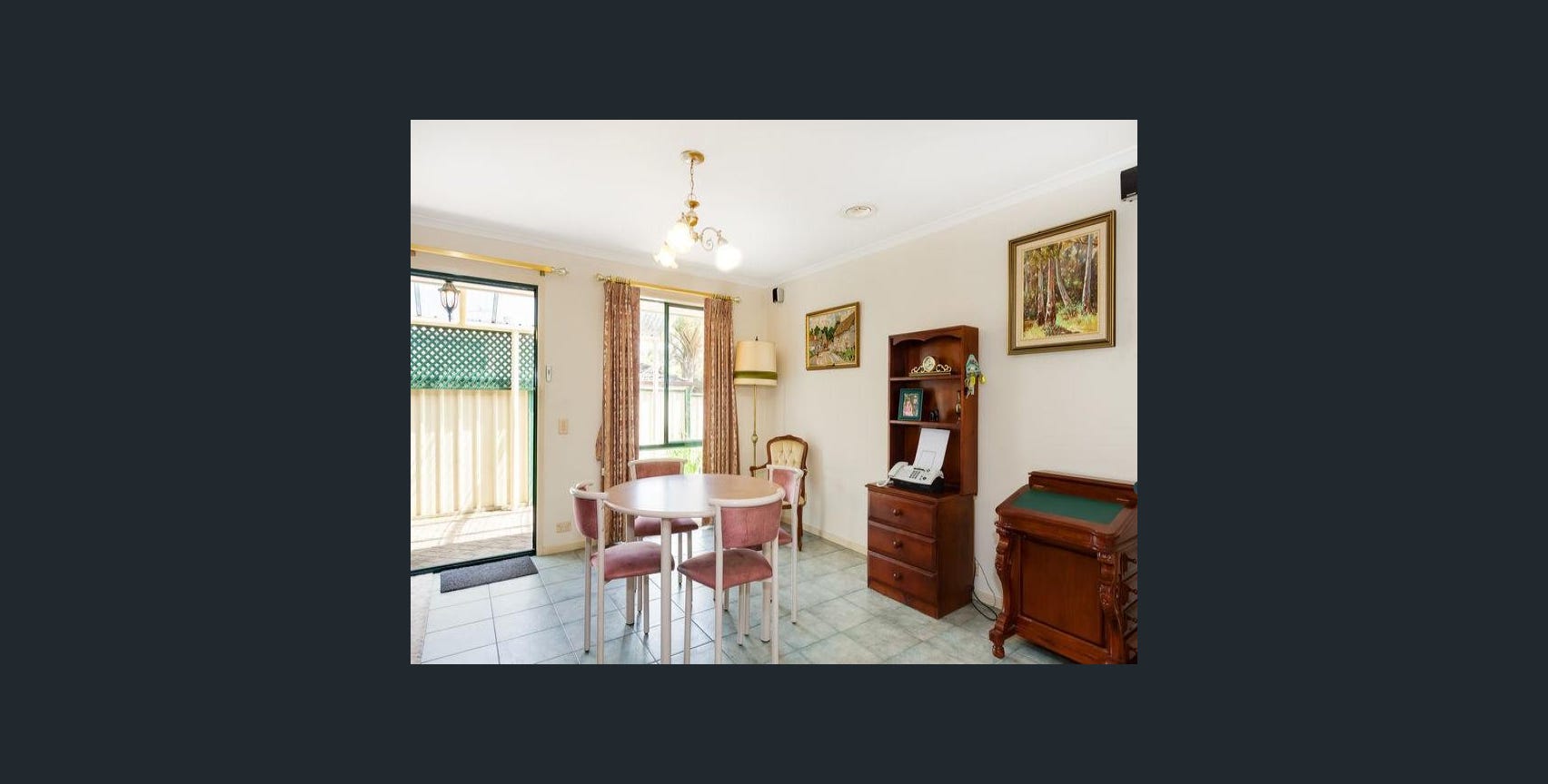 1:1 or 1:2, Female SIL accommodation in vibrant South Morang — Home image 16