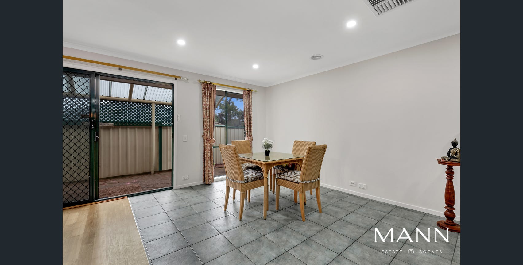 1:1 or 1:2, Female SIL accommodation in vibrant South Morang — Home image 17