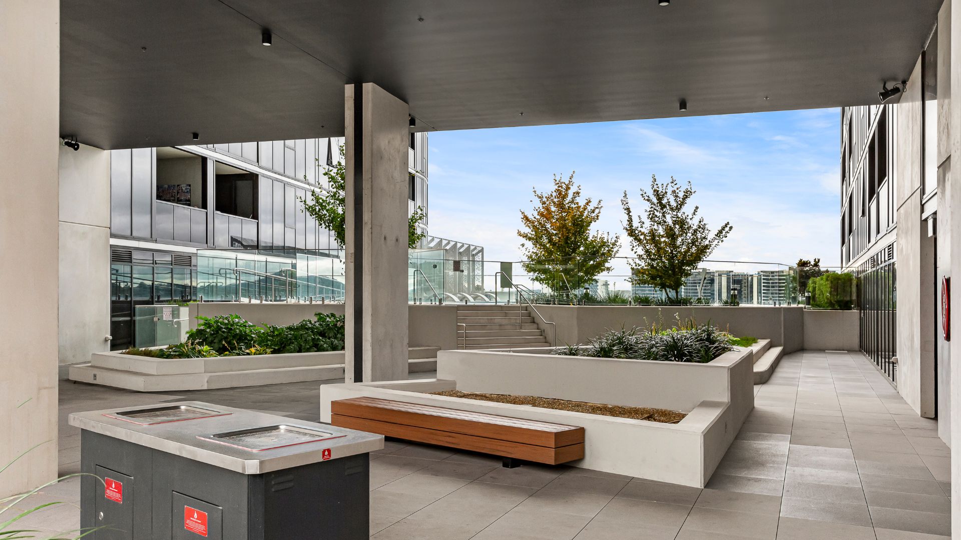 Grand Central Towers, Woden ACT - SDA - High Physical Support — Home image 14