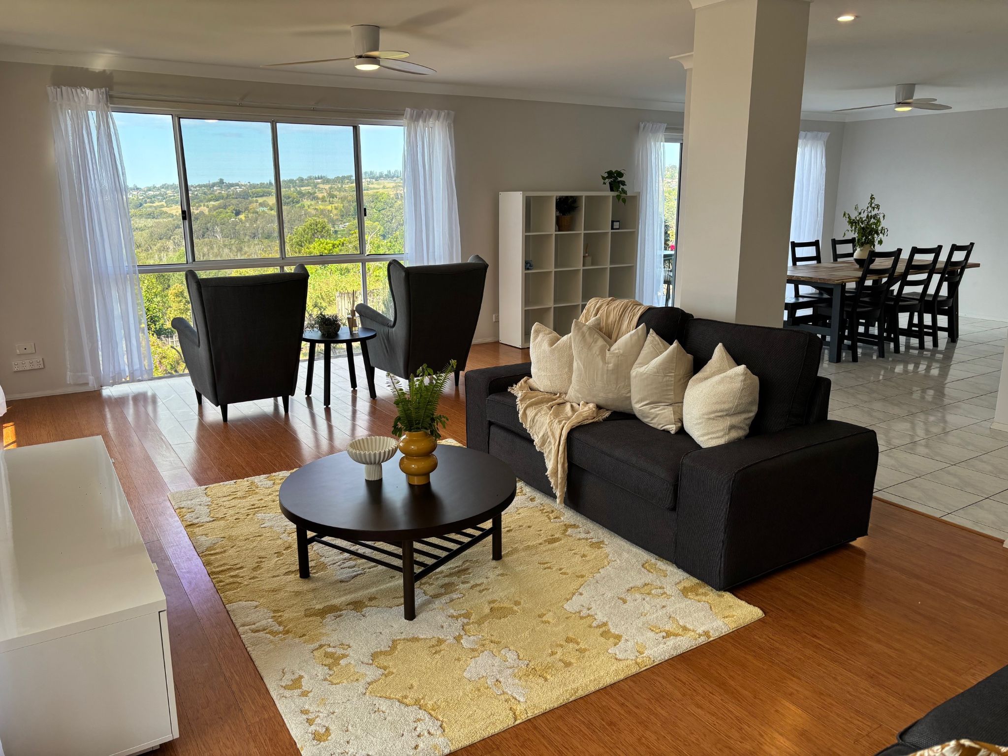 Danny Met Sally SIL home Bilambil Heights — Home image 8