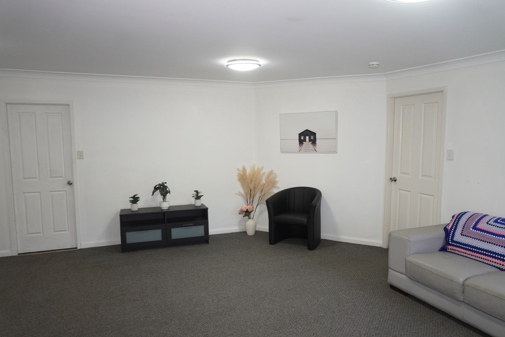 Granny Flat Kings Langley (SIL / ILO) — Home image 5