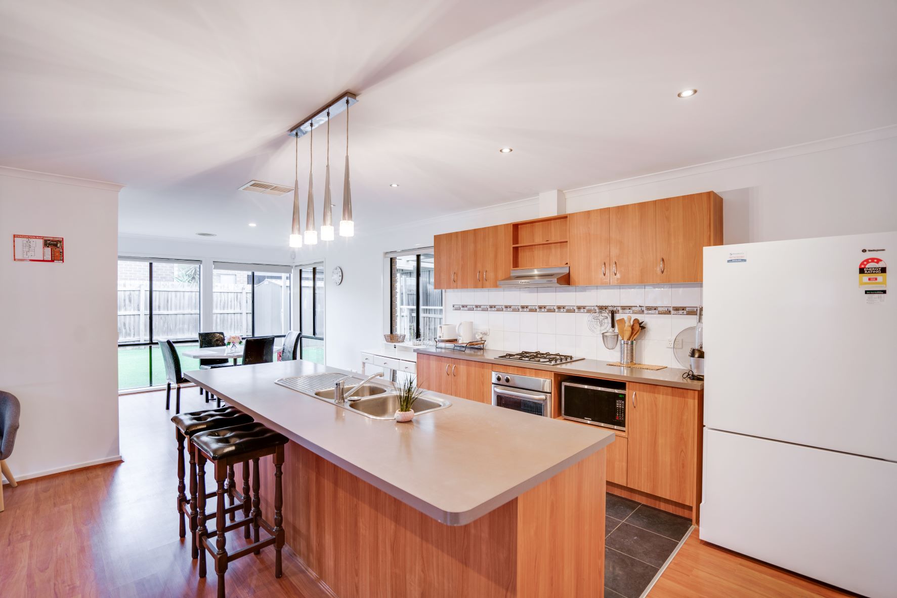 LIVE WITH ONE OTHER PERSON - FULLY ACCESSIBLE HOME (STA, MTA OR SIL) — Home image 6