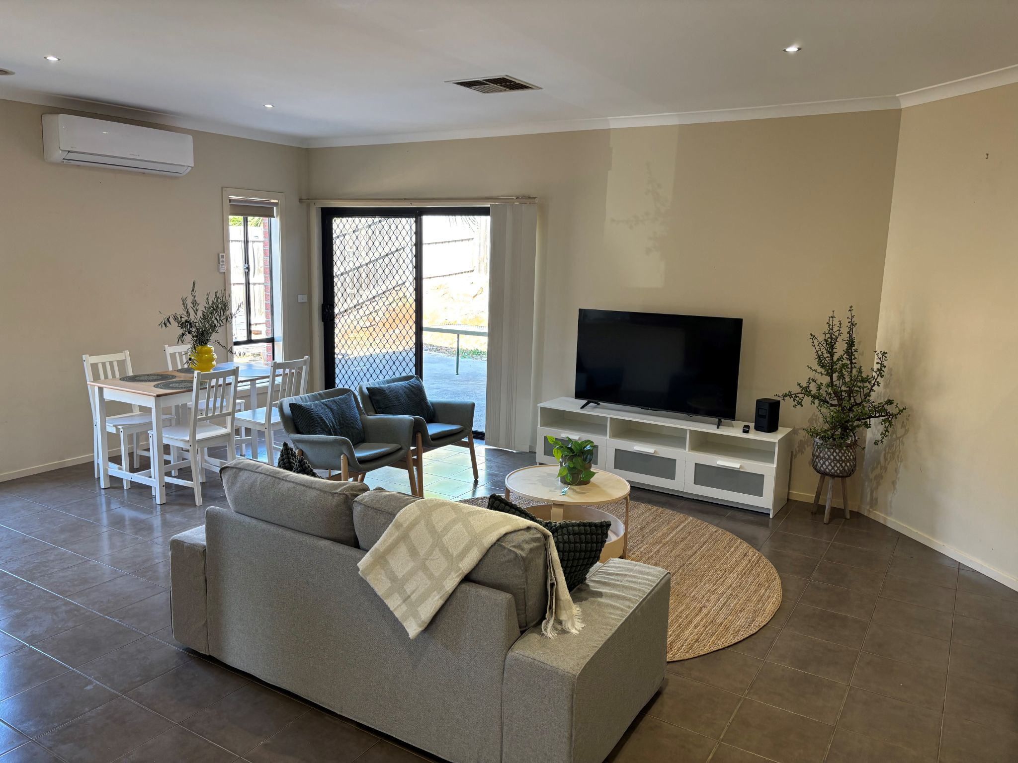 Danny Met Sally SIL Home Tarneit — Home image 8