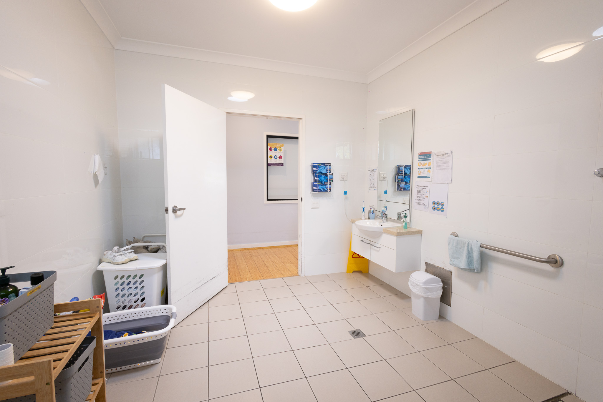 Bright & Spacious SDA Home in Penrith with Garden & Outdoor BBQ Area — Home image 10