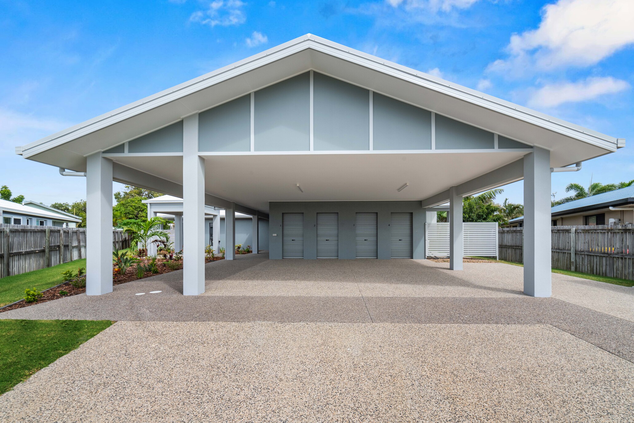 Award-Winning HPS SDA Villas Bowen Private Living with 24/7 OOA — Home image 4