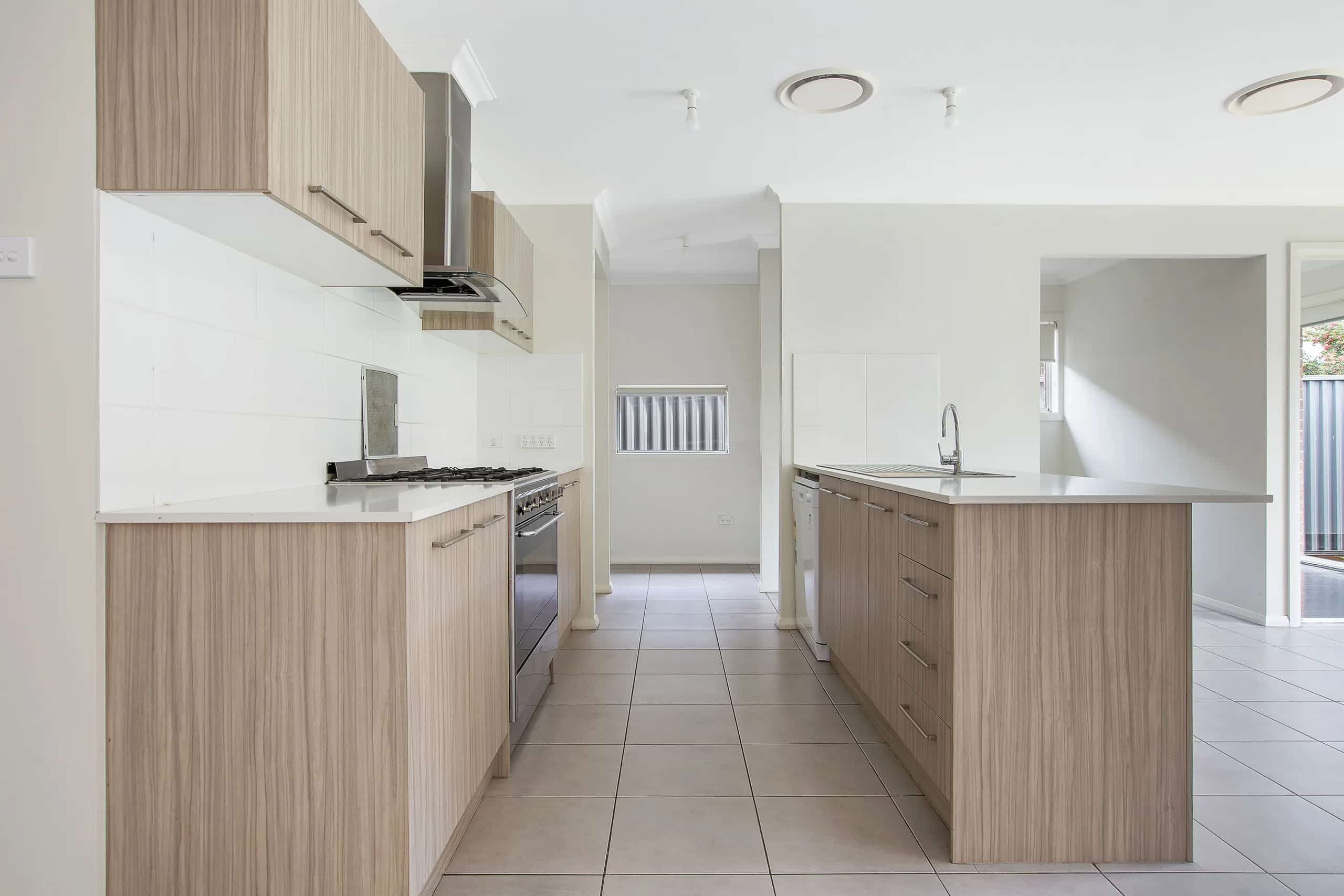 Beautiful modern in the Jordan Springs NSW! — Home image 11
