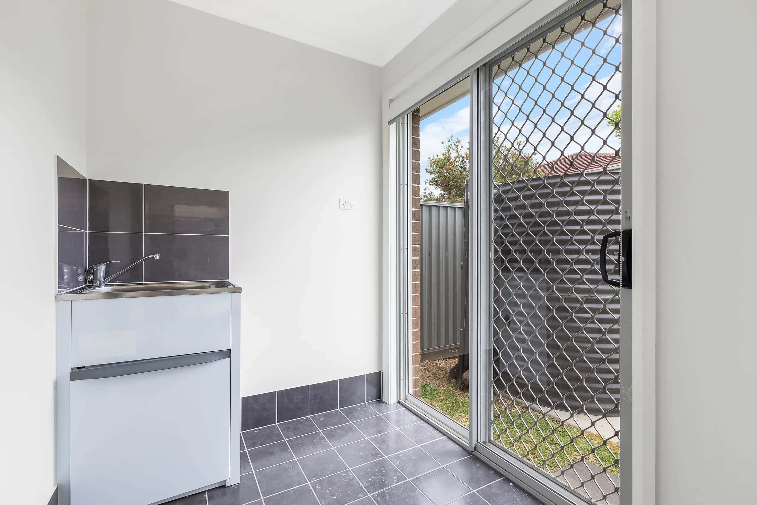 Beautiful modern in the Jordan Springs NSW! — Home image 7