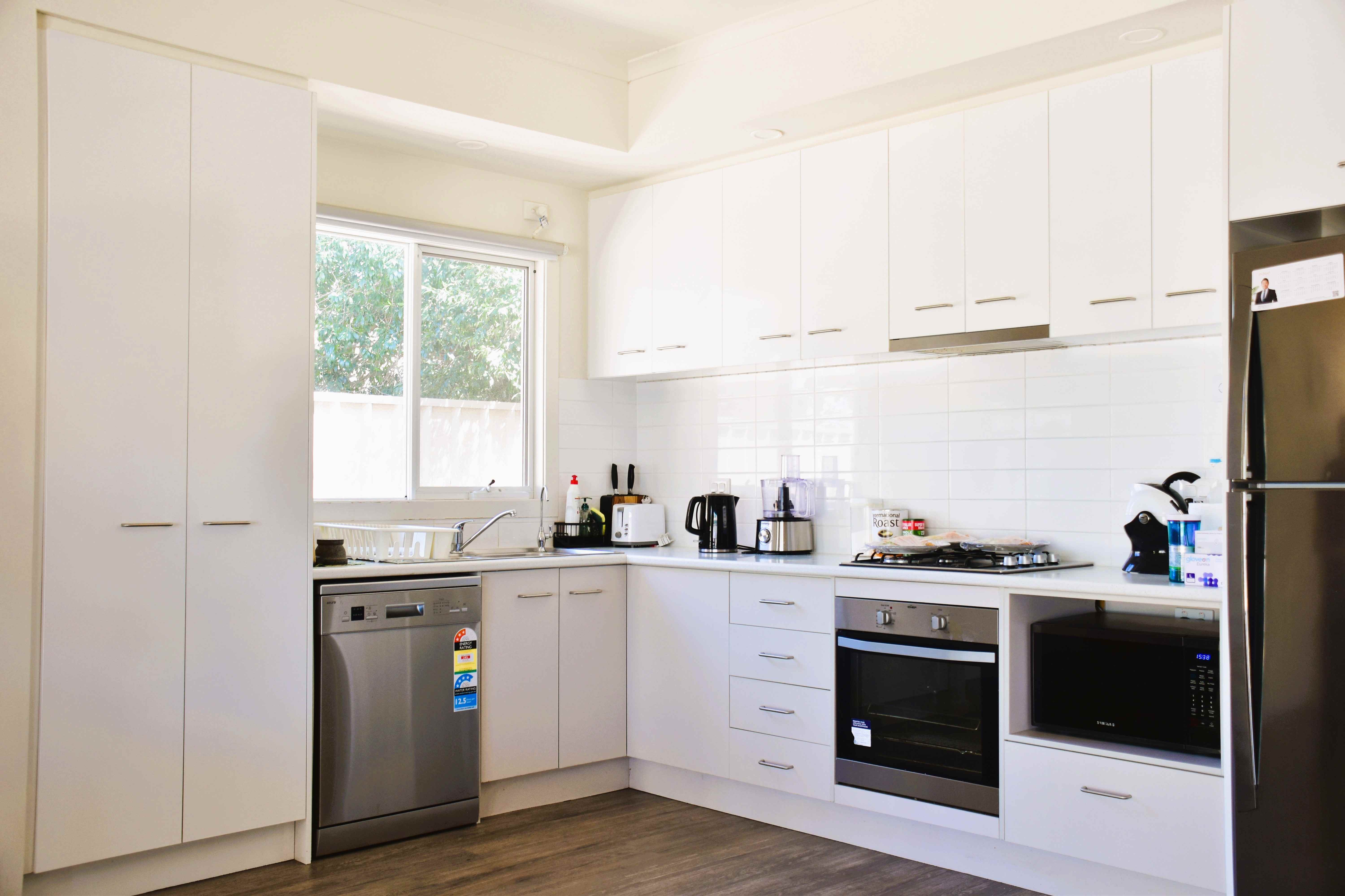 Beautiful 4 Bedroom SIL Home in Elizabeth — Home image 3