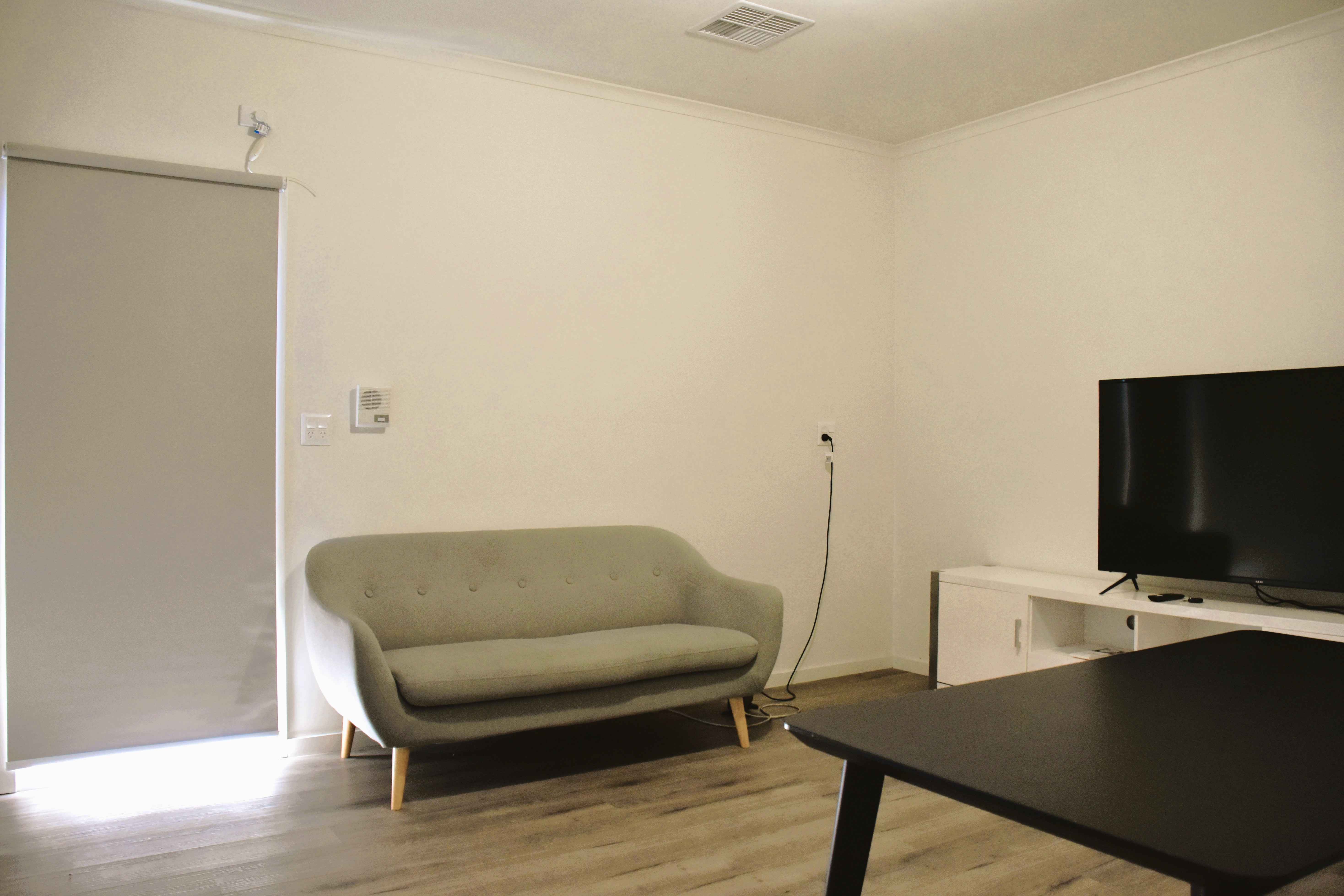 Beautiful 4 Bedroom SIL Home in Elizabeth — Home image 6