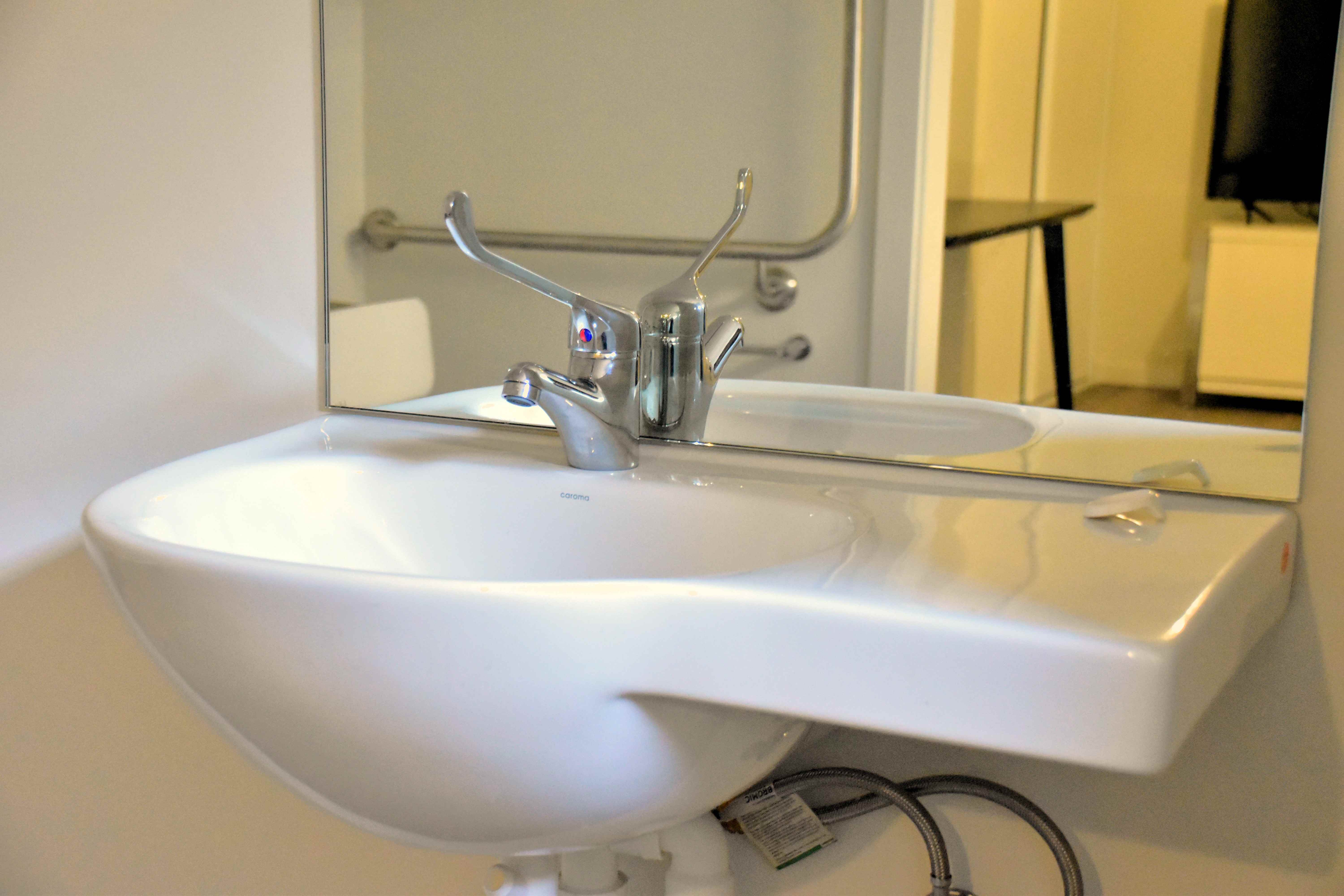Beautiful 4 Bedroom SIL Home in Elizabeth — Home image 11