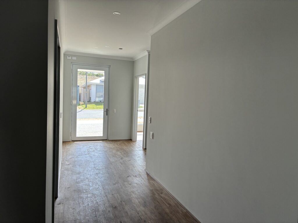Karnup - HPS 3 Bed Furnished Home with ensuites - OOA Room Incl. — Home image 21