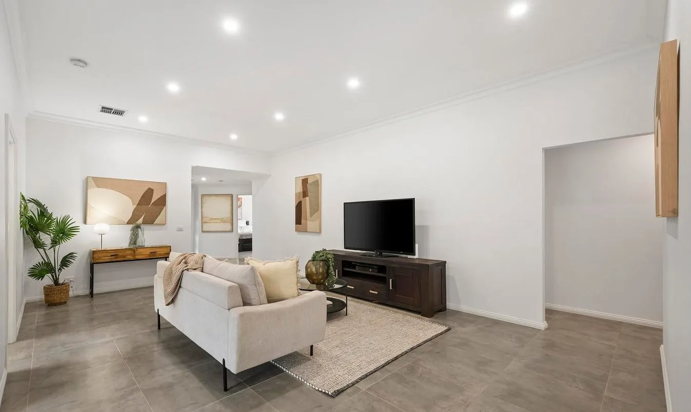Luxurious Living in Mooroolbark SIL Home — Home image 9