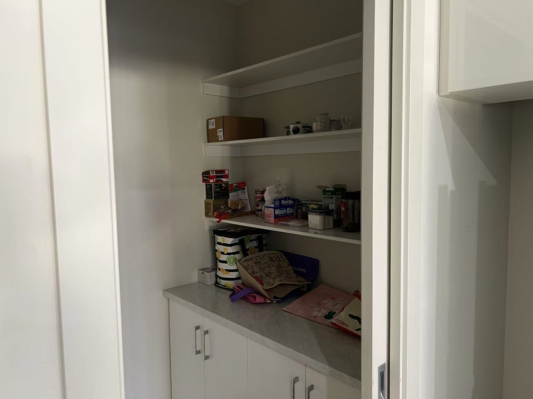 Sharing with 2 ladies in beautiful Campbelltown — Home image 7