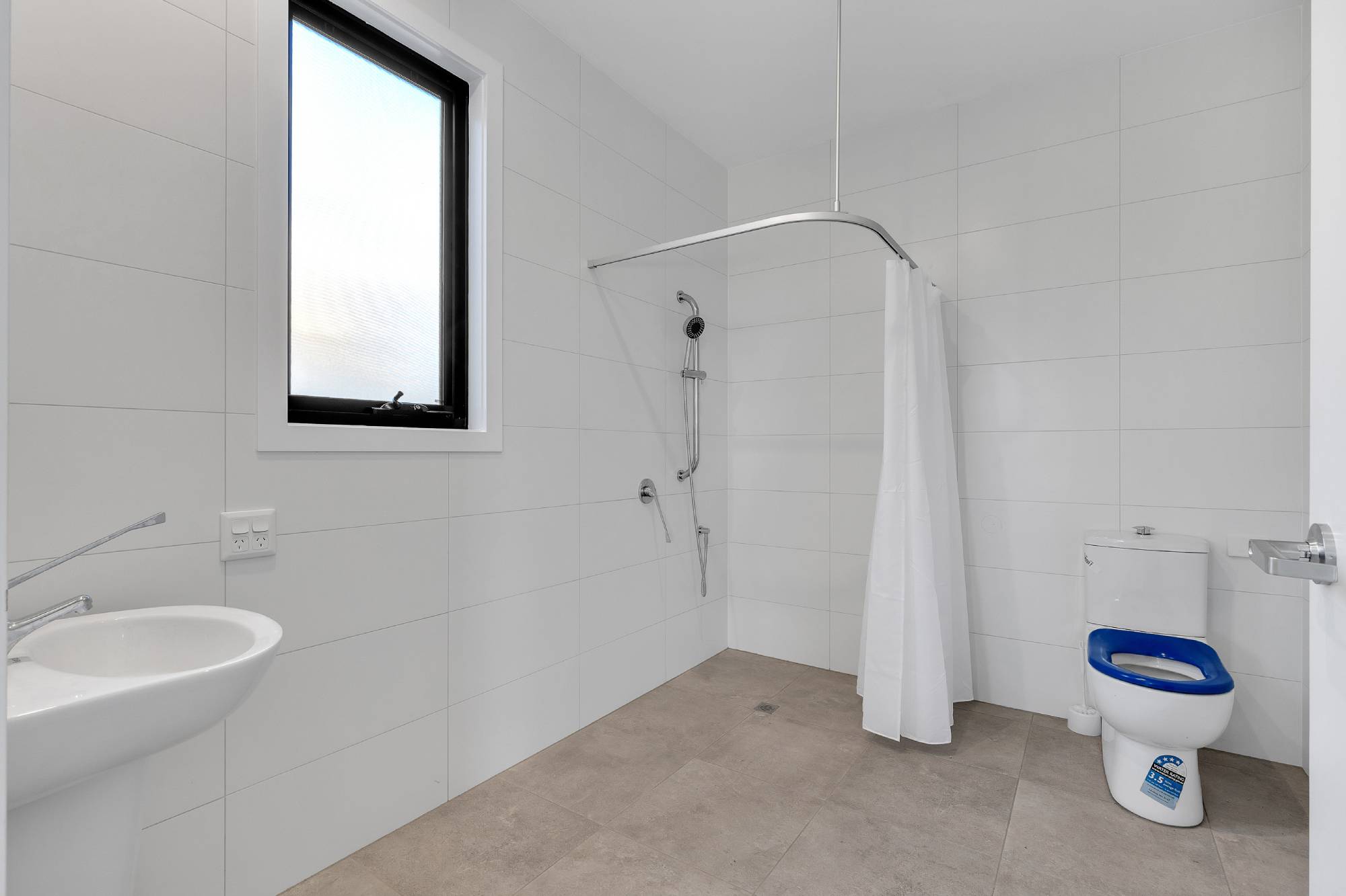 SDA home vacancy for participants with High Physical supports - Christies Downs — Home image 4