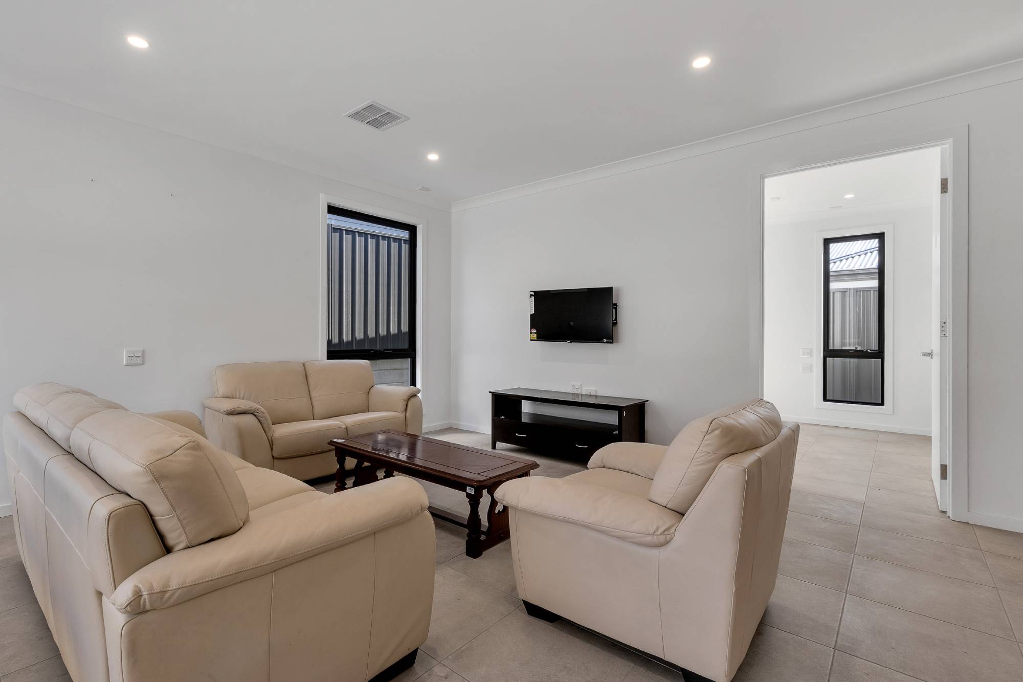 SDA home vacancy for participants with High Physical supports - Christies Downs — Home image 12