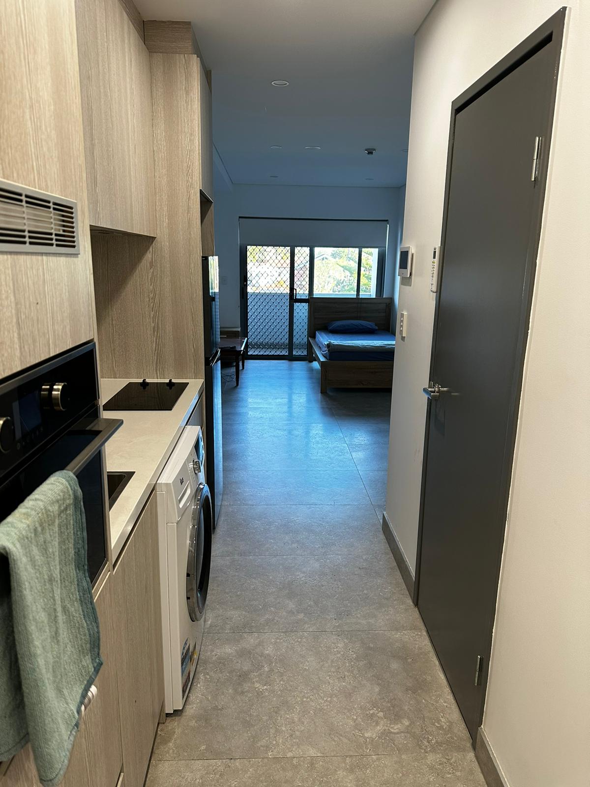 Hume Highway House, Yagoona – Spacious, Modern & Convenient Living — Home image 4