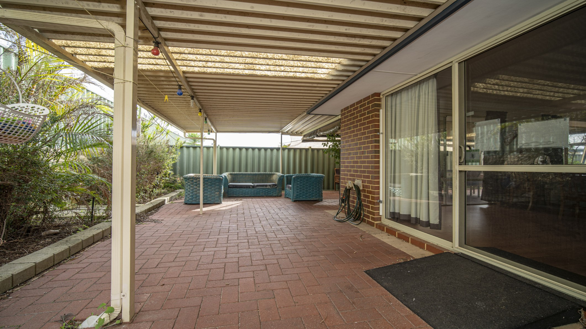 Secure, single level, modern home in quiet neighbourhood with Supported Independent Living — Home image 8