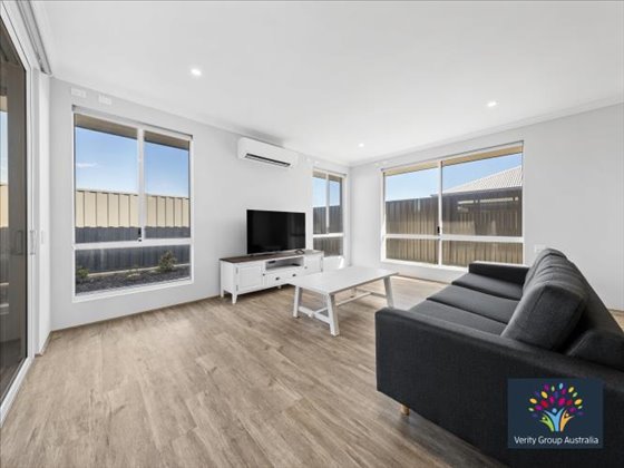 Bullsbrook South of Perth HPS Home - 3 Bed with OOA — Home image 9