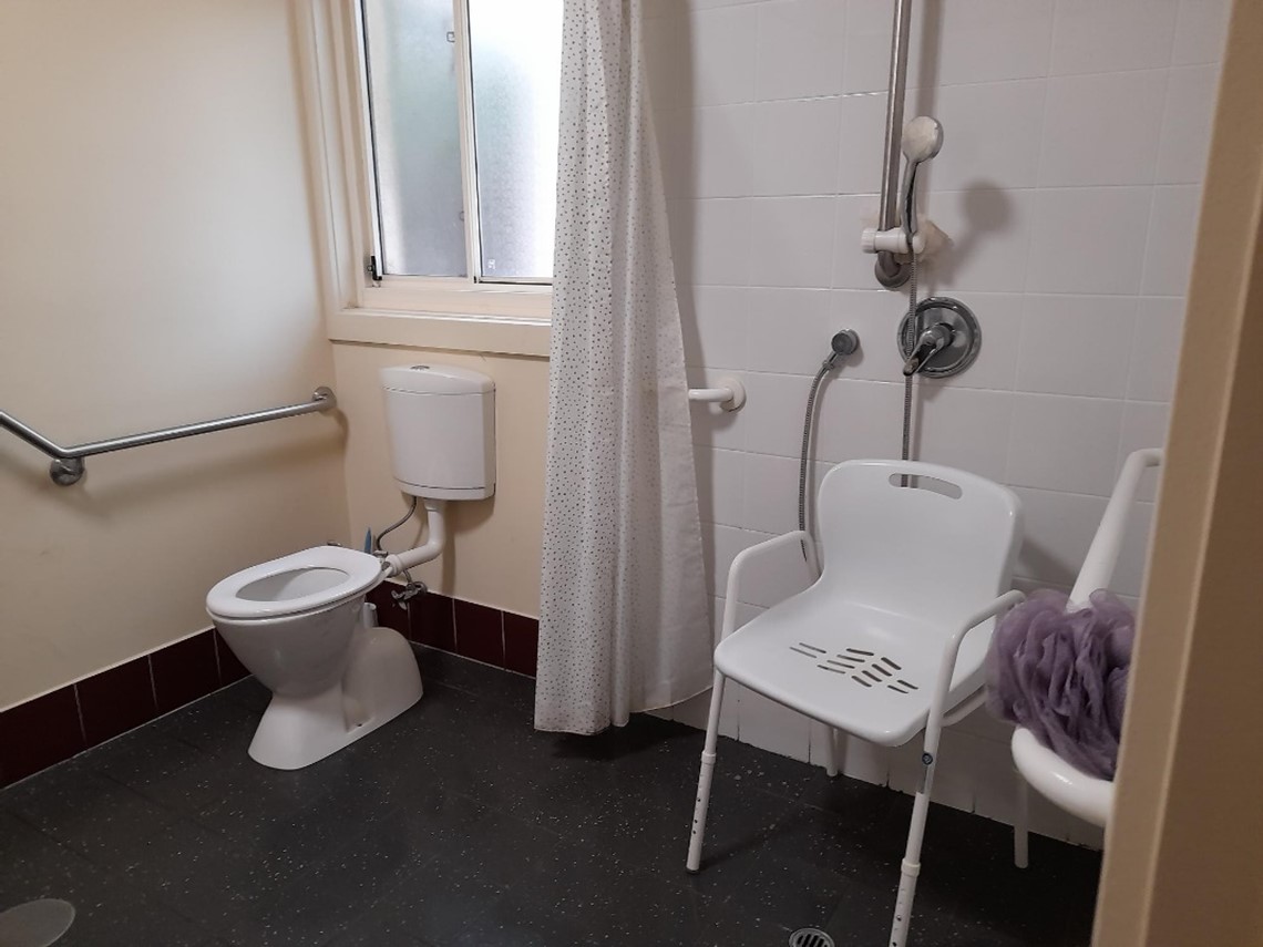 Daw Park Property - One Bedroom Available — Home image 4