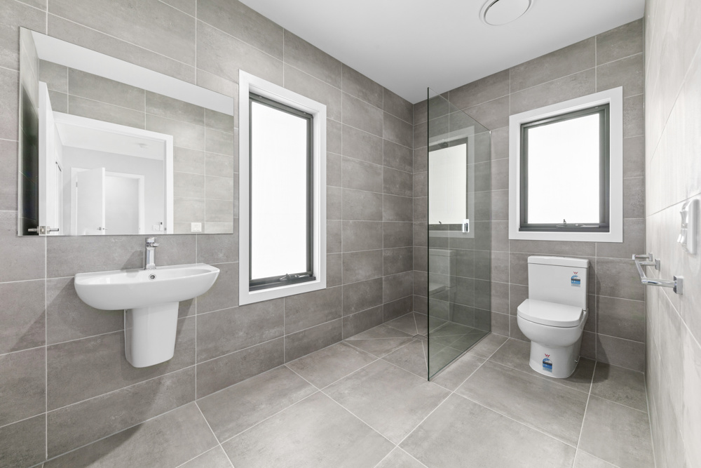 Strong. Secure. Completely Yours.- Private Robust Home in Donnybrook — Home image 7