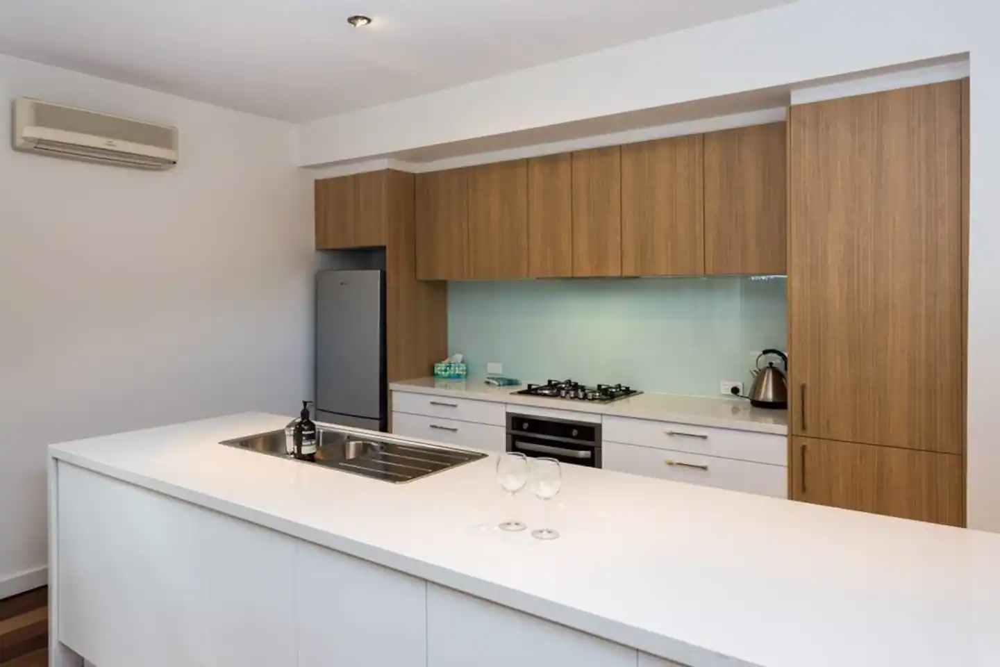 Accessible Accommodation in Richmond - Available now for MTA/STA — Home image 8