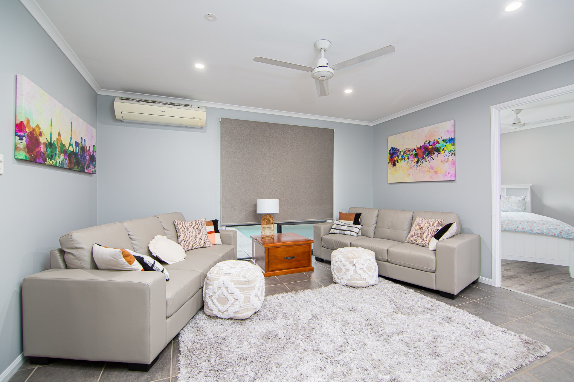 Redland Bay SIL oasis: spacious home with pool and fabulous outdoor area — Home image 3
