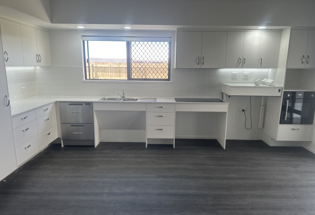 Fully Wheel Chair Accessible Brand New in Mackay! FREE WIFI!!** — Home image 4