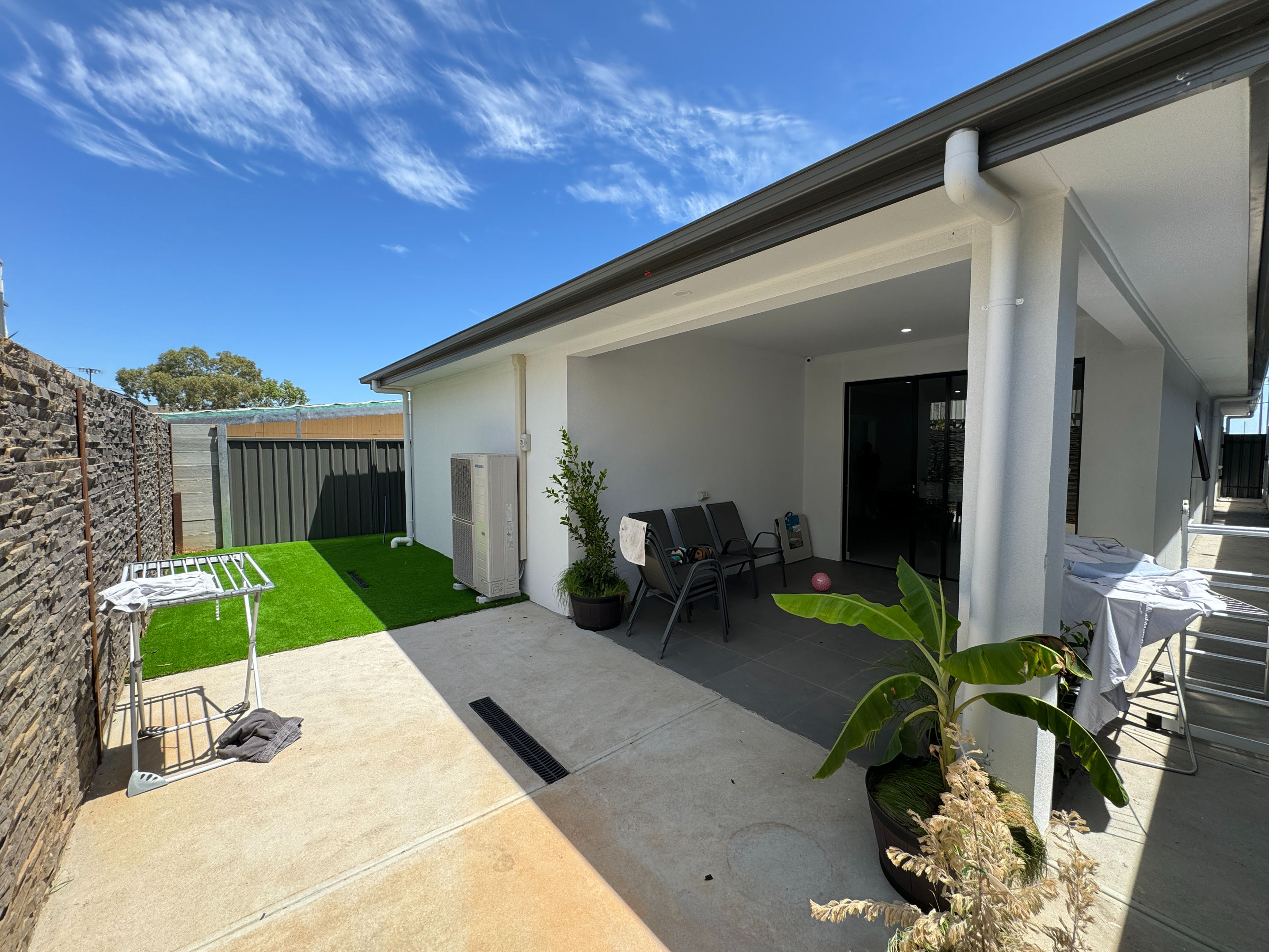 Beautifully Built SDA HPS Available Now INGLE FARM — Home image 13