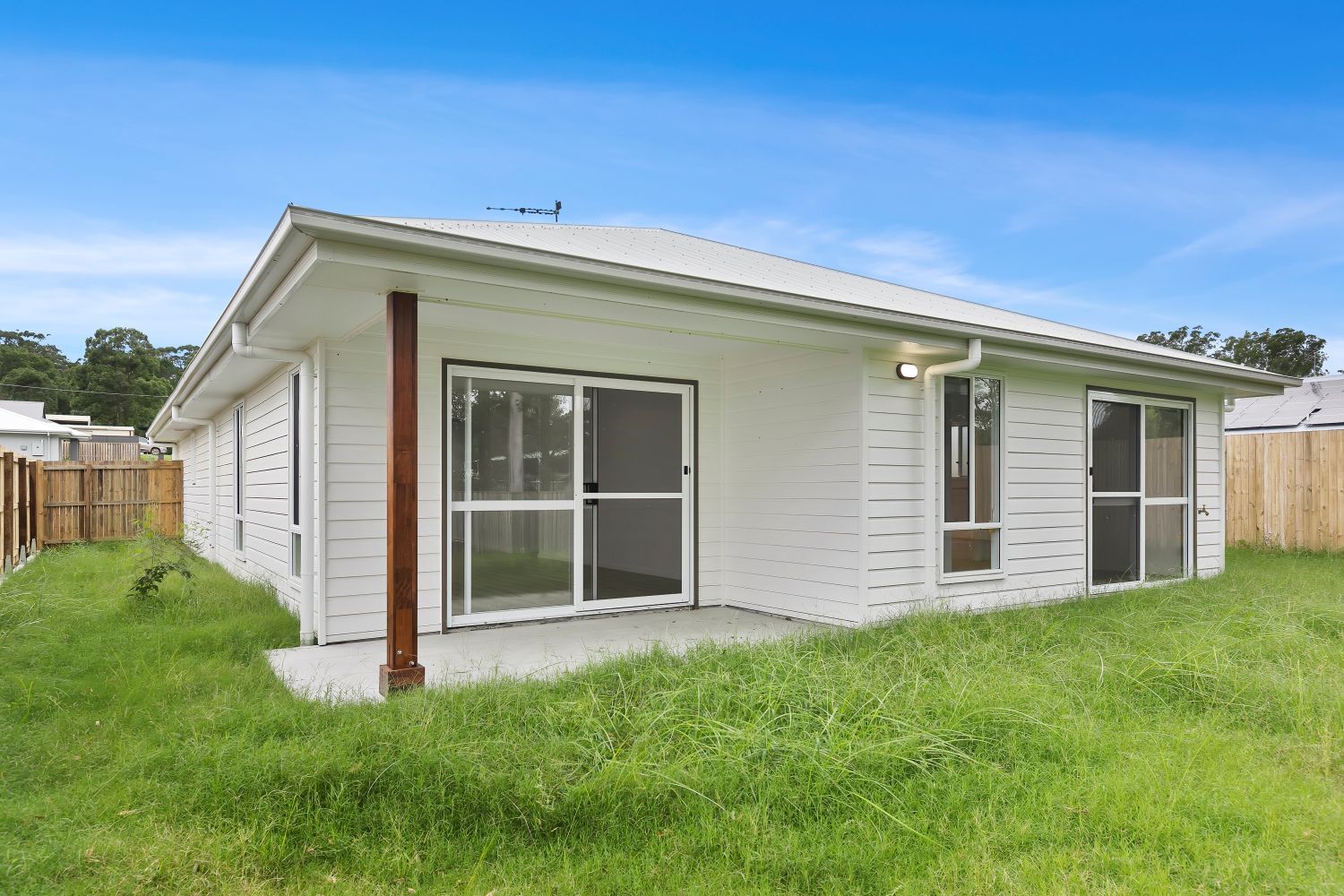WOODFORD, QLD - IMPROVED LIVEABILITY HOUSE — Home image 4