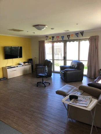 Cranbourne: Improved Liveability house — Home image 4