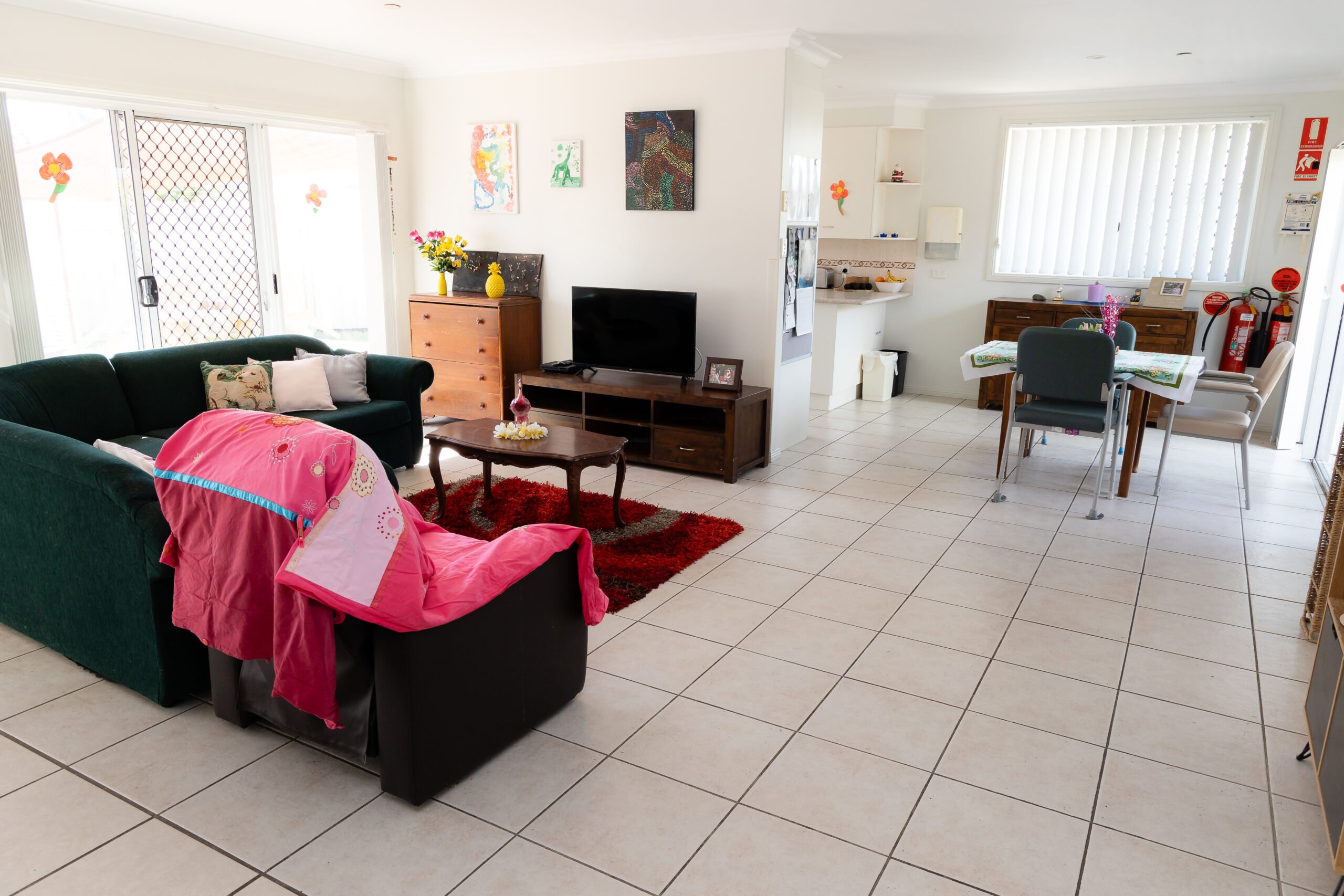 This convenient Taree home is looking for two new residents! Could you be the one? — Home image 5