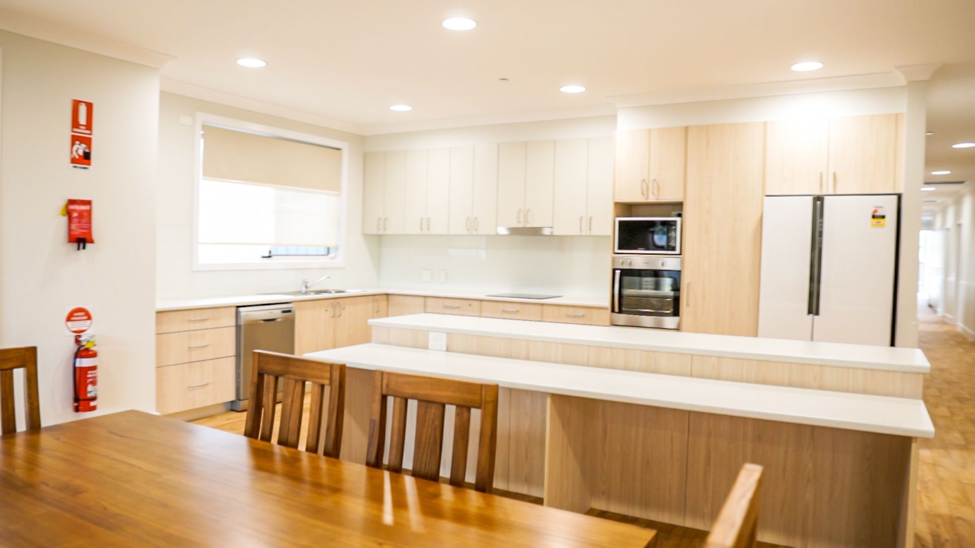 Vacancy - Modern HPS Home in Beachside Suburb (GT12327) — Home image 4