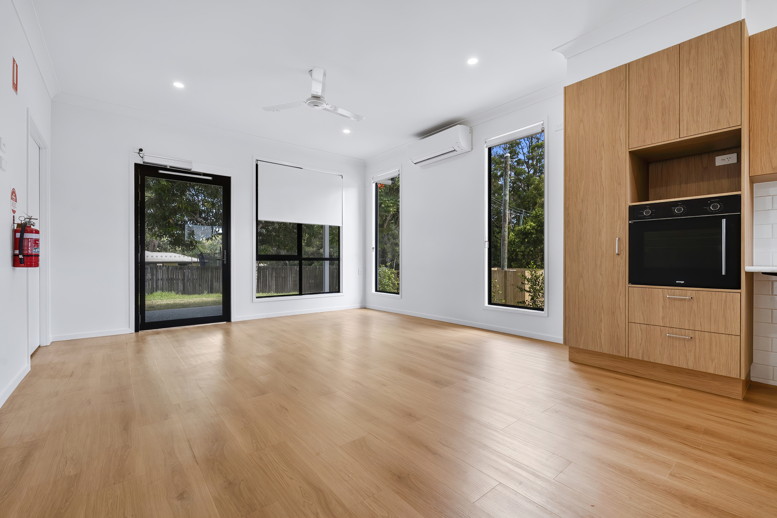 GLASS HOUSE MOUNTAINS, SUNSHINE COAST – HPS VILLA — Home image 4