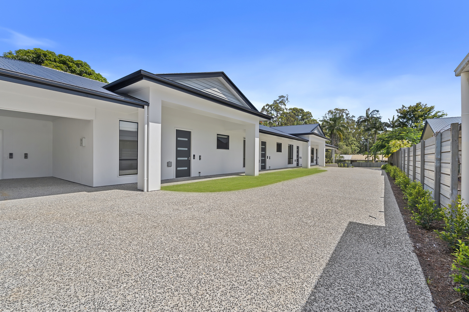 GLASS HOUSE MOUNTAINS, SUNSHINE COAST – HPS VILLA — Home image 13