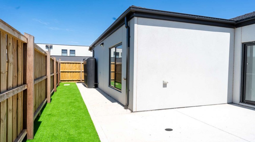 Deanside VIC — Home image 7