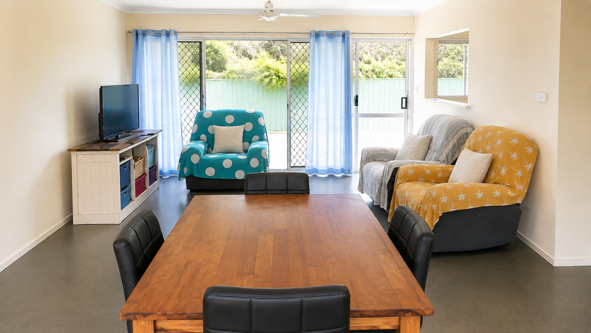 Enjoy a welcoming home with long-term housemates, a spacious backyard, and a strong sense of community — Home image 2