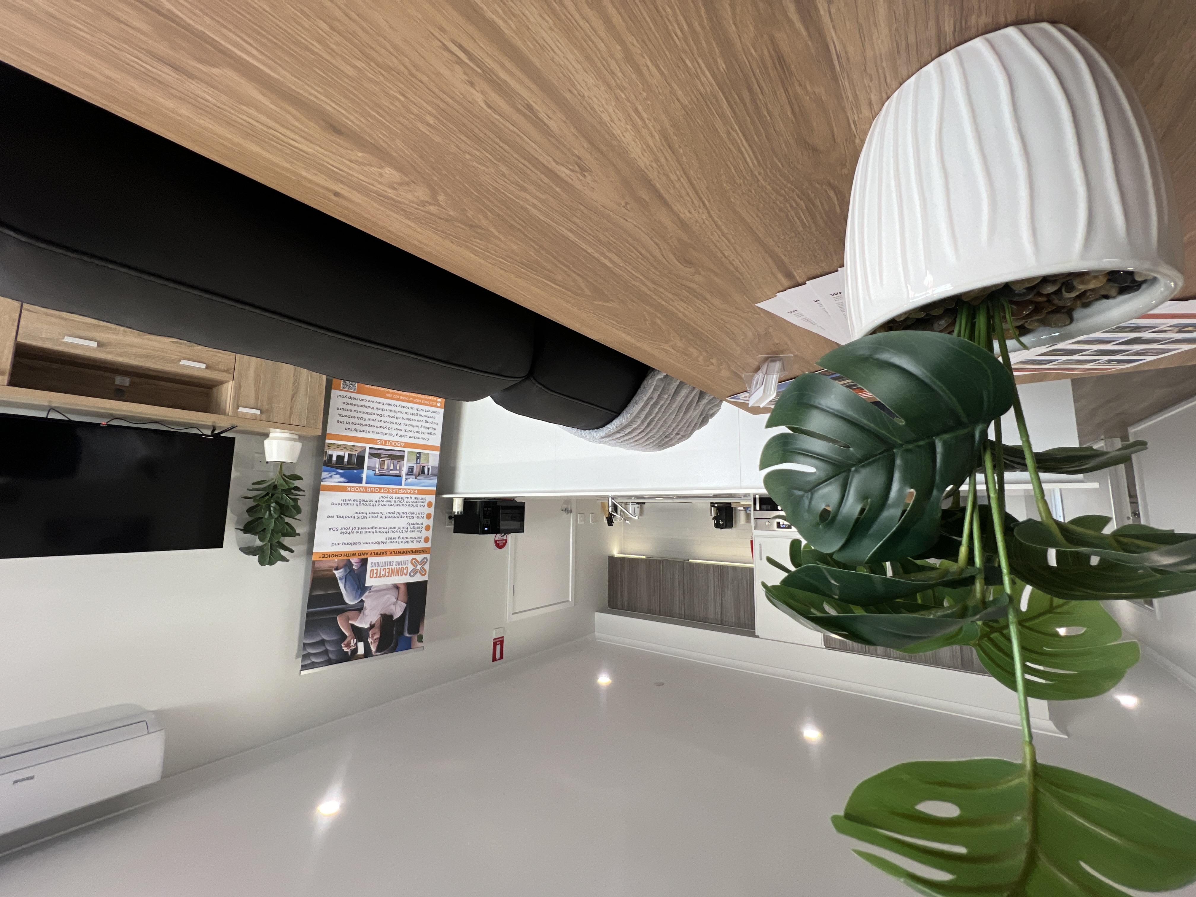 Airport West — Home image 6