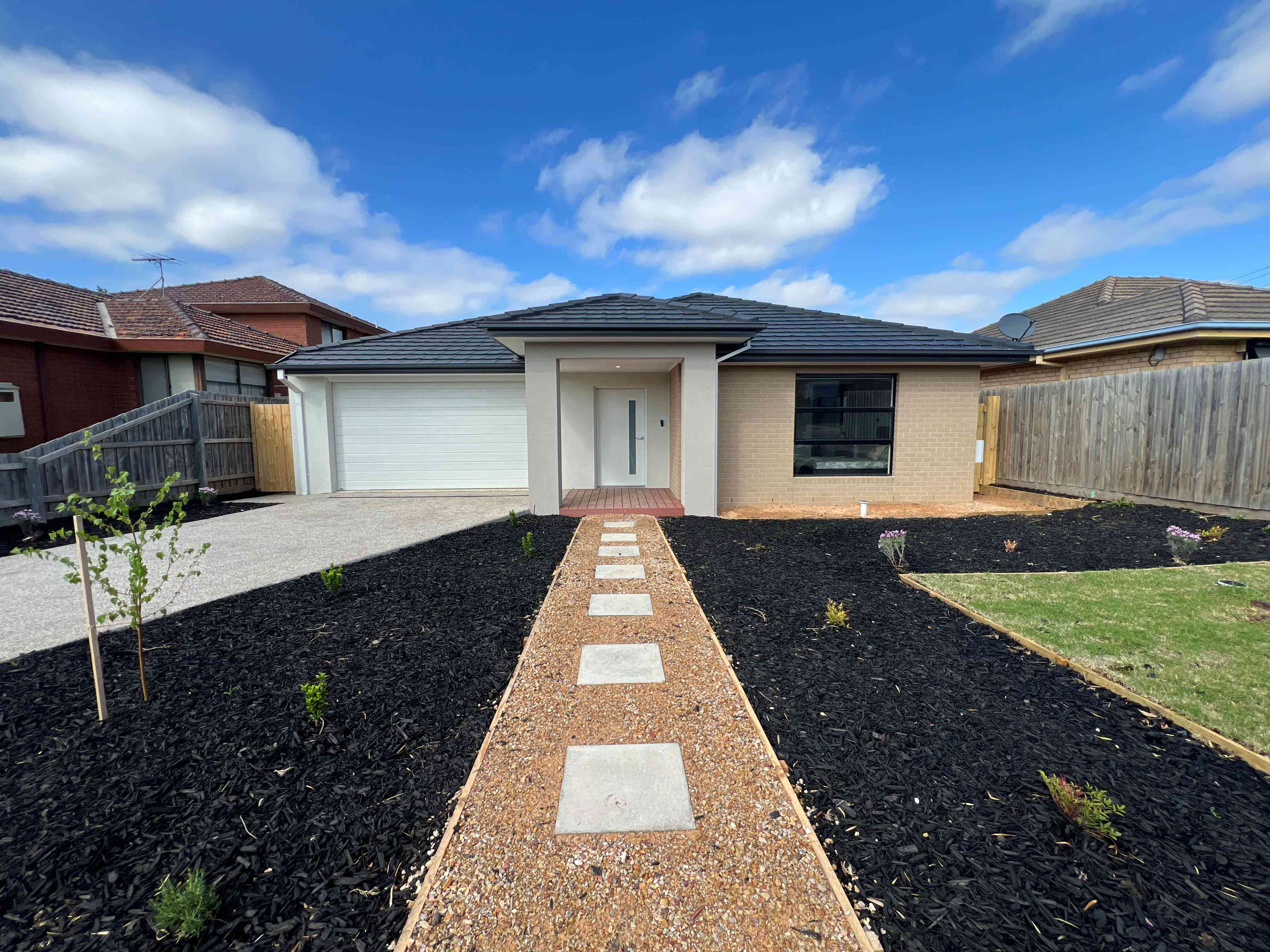 Amazing Airport West! 3 Participant HPS House — Home image 4