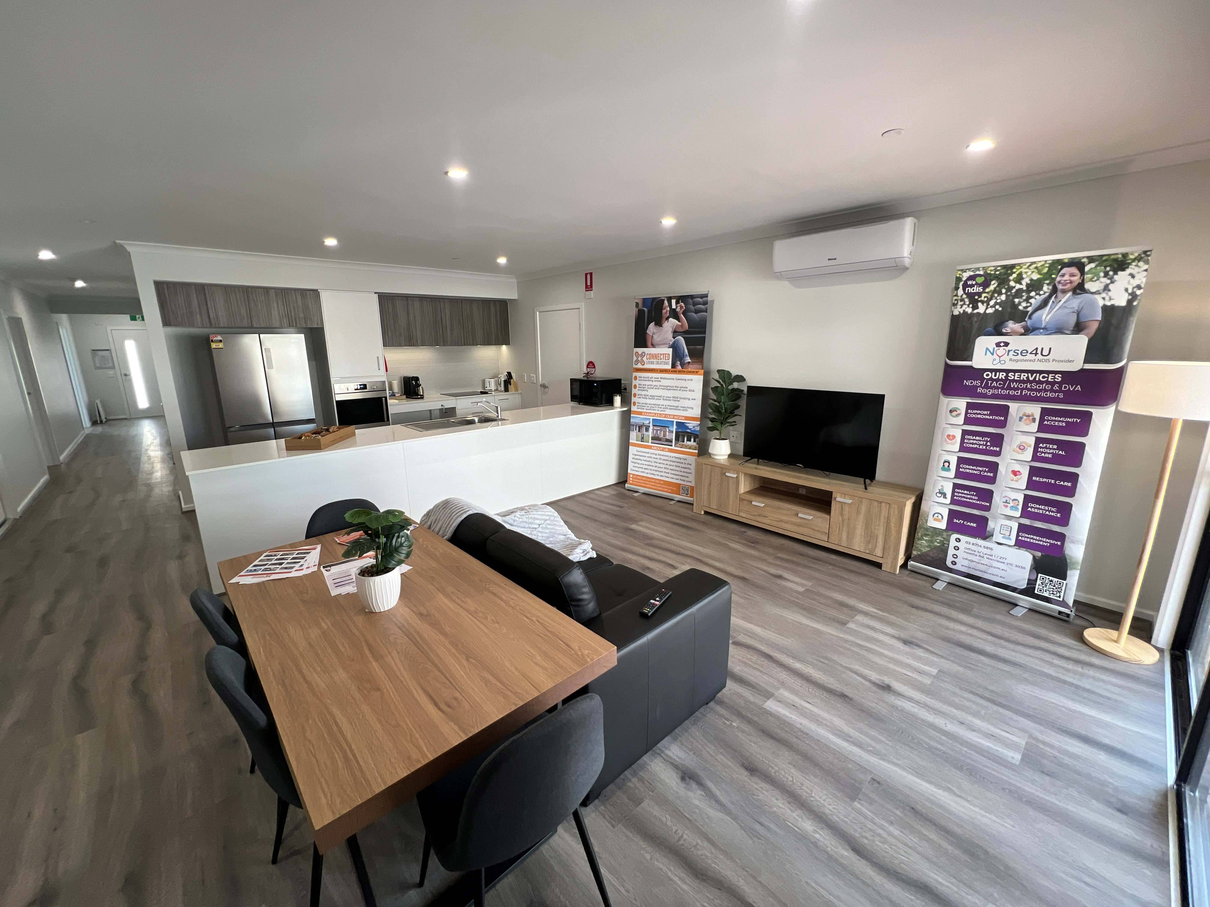 Amazing Airport West! 3 Participant HPS House — Home image 5