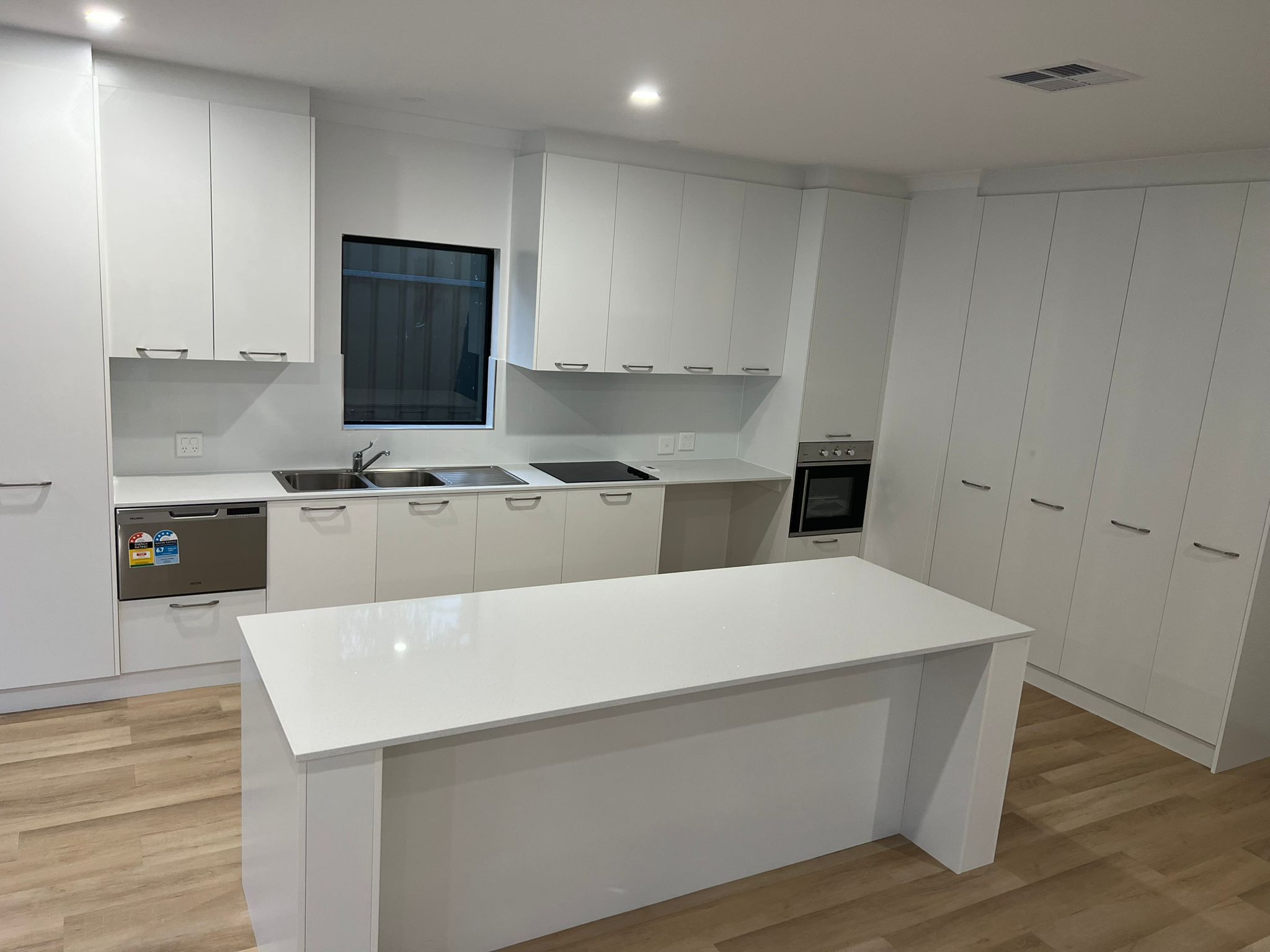 GURDEEP GREWAL — Home image 10